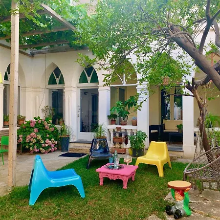 Q-riosity Boutique Bed & Breakfast