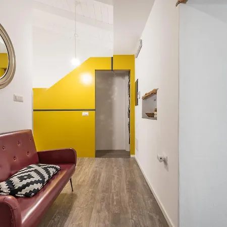 Bed & Breakfast Q-riosity Boutique