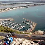 Q-riosity Boutique 3* Quartu Sant'Elena