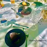Bed & Breakfast Q-riosity Boutique 3*
