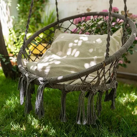 Q-riosity Boutique Panzió Quartu SantʼElena