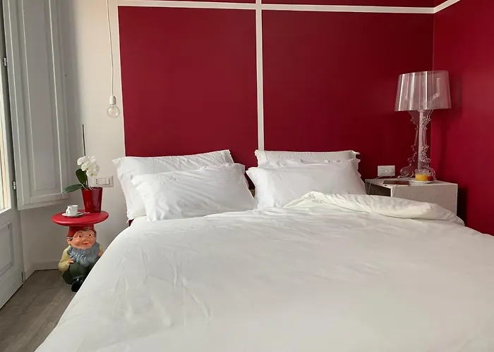 Bed & Breakfast Q-riosity Boutique 3*