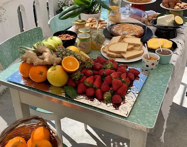 Q-riosity Boutique Bed & Breakfast 3*