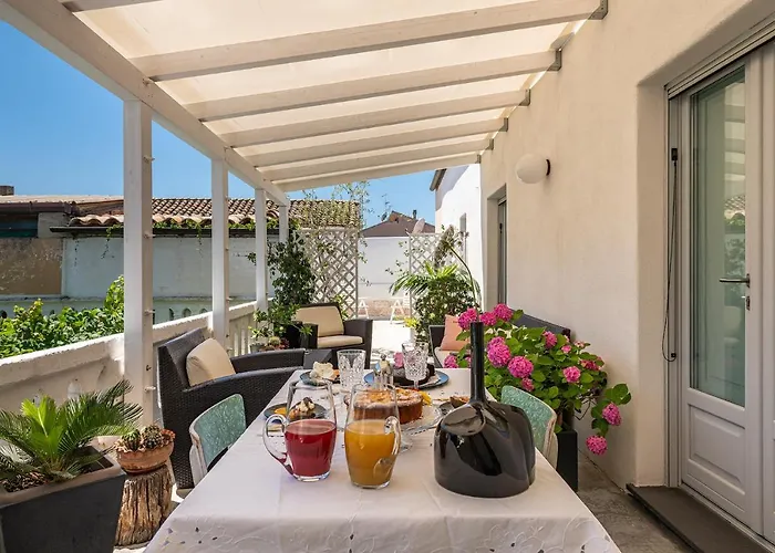 Q-riosity Boutique Bed & Breakfast