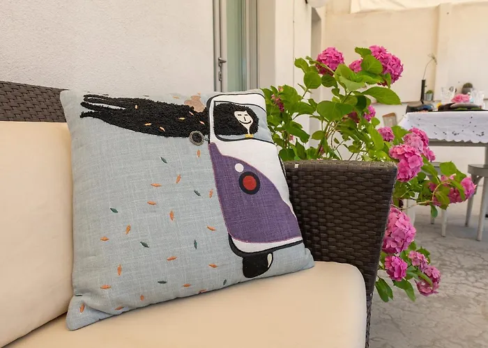 Bed & Breakfast Q-riosity Boutique Quartu SantʼElena